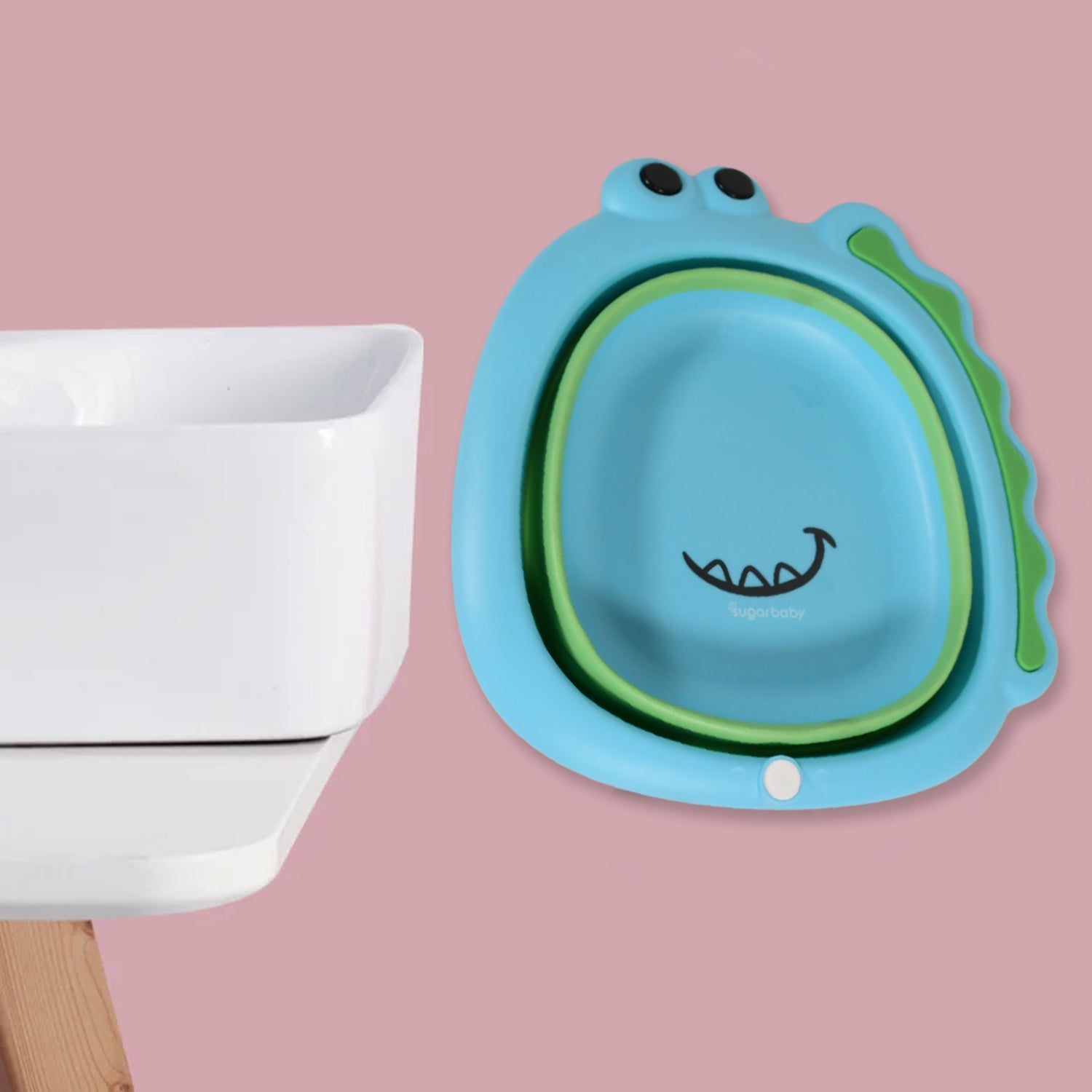 Frog Shape Foldable Baby Wash Basin, Space-Saving Lightweight Face Washing Tub (33×31cm / 1 Pc) Frog Shape Foldable Baby Wash Basin, Space-Saving Lightweight Face Washing Tub (33×31cm / 1 Pc)